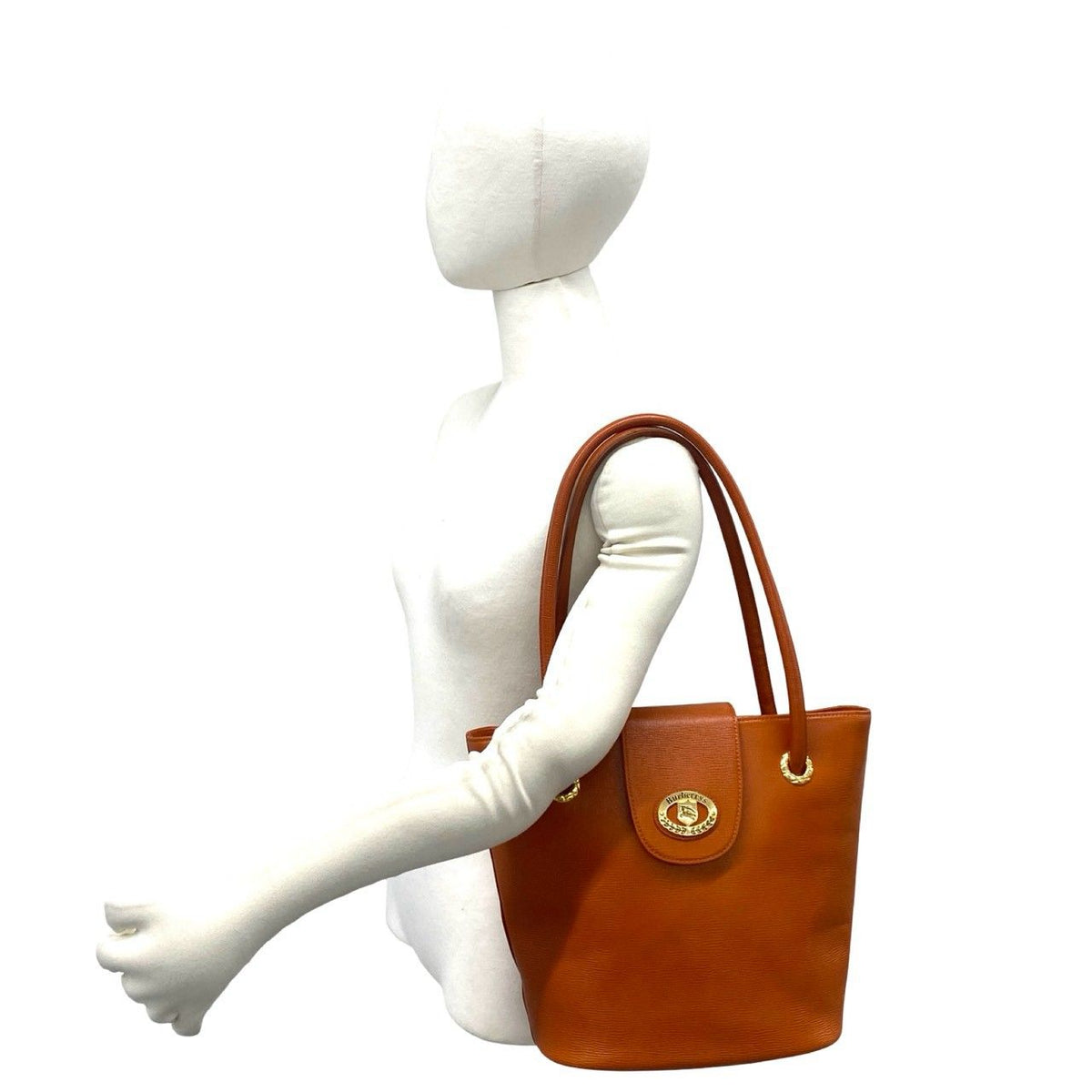 Burberrys Shadow Horse Leather Shoulder Bag
