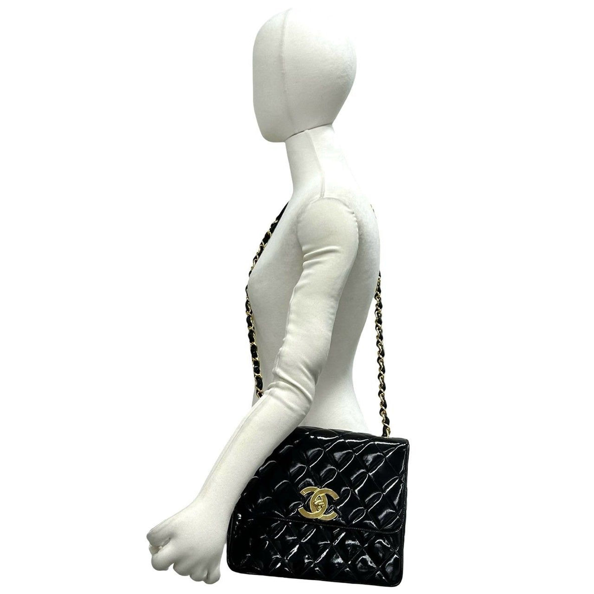Chanel Matelasse Coco Mark Patent Leather Shoulder Bag