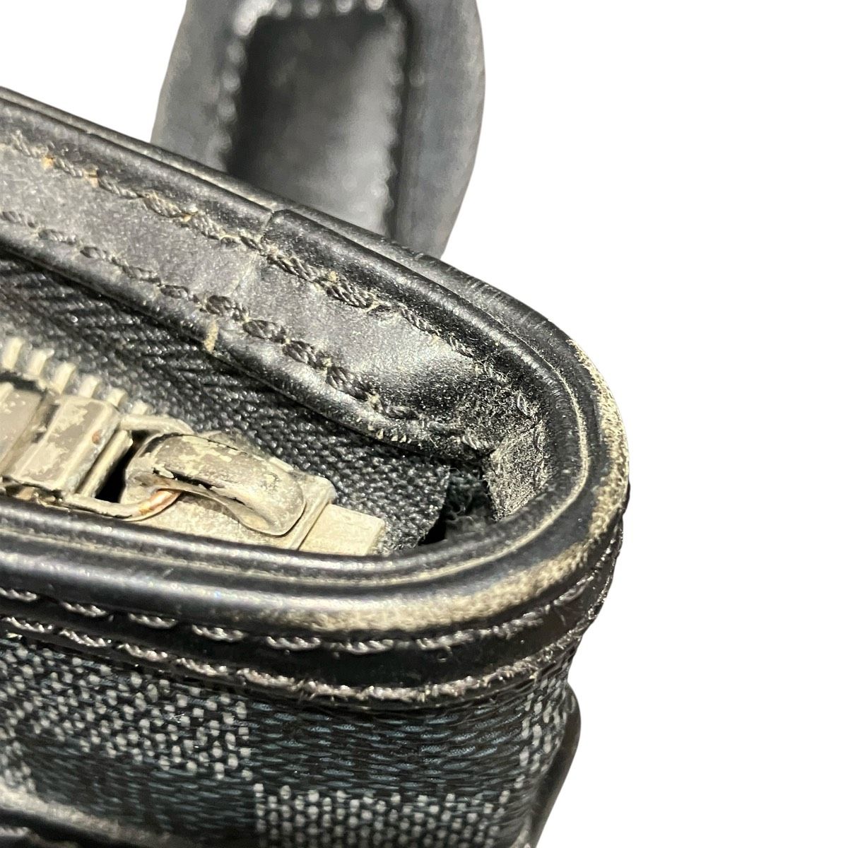 Louis Vuitton Thomas Damier Graphite Shoulder Bag