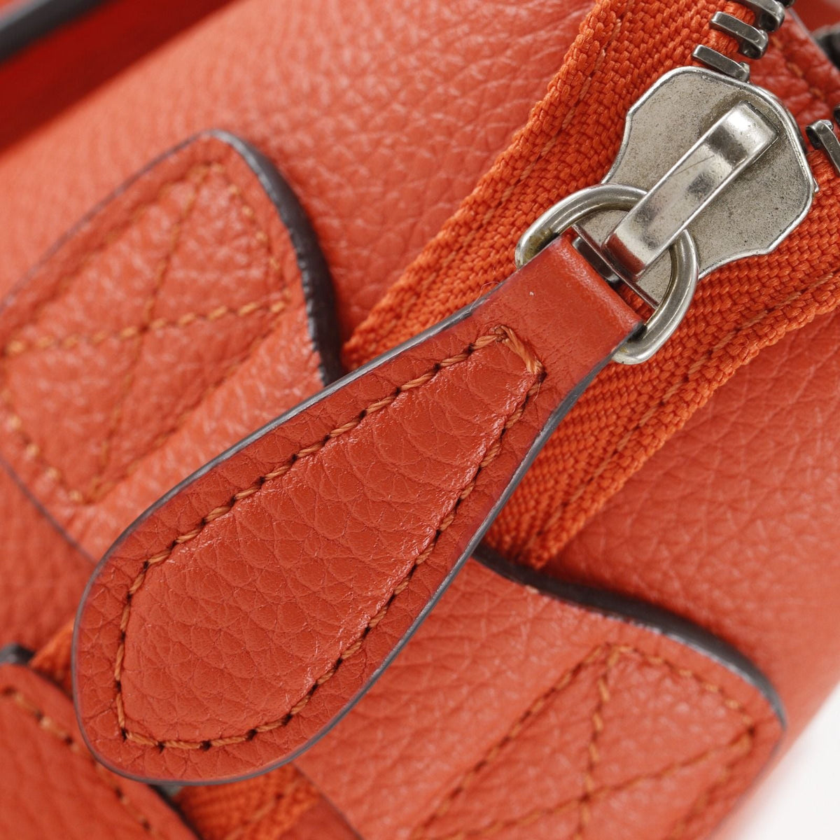 CELINE Luggage Micro Shopper Leather Handbag