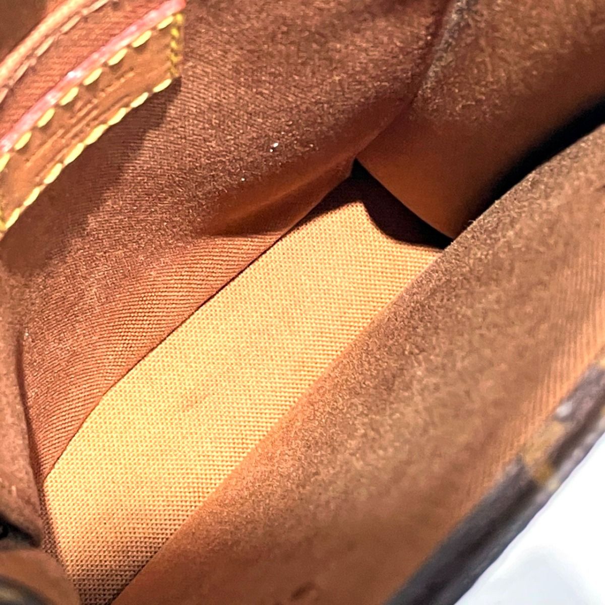 Louis Vuitton Petit Sac Plat Monogram Tote Bag
