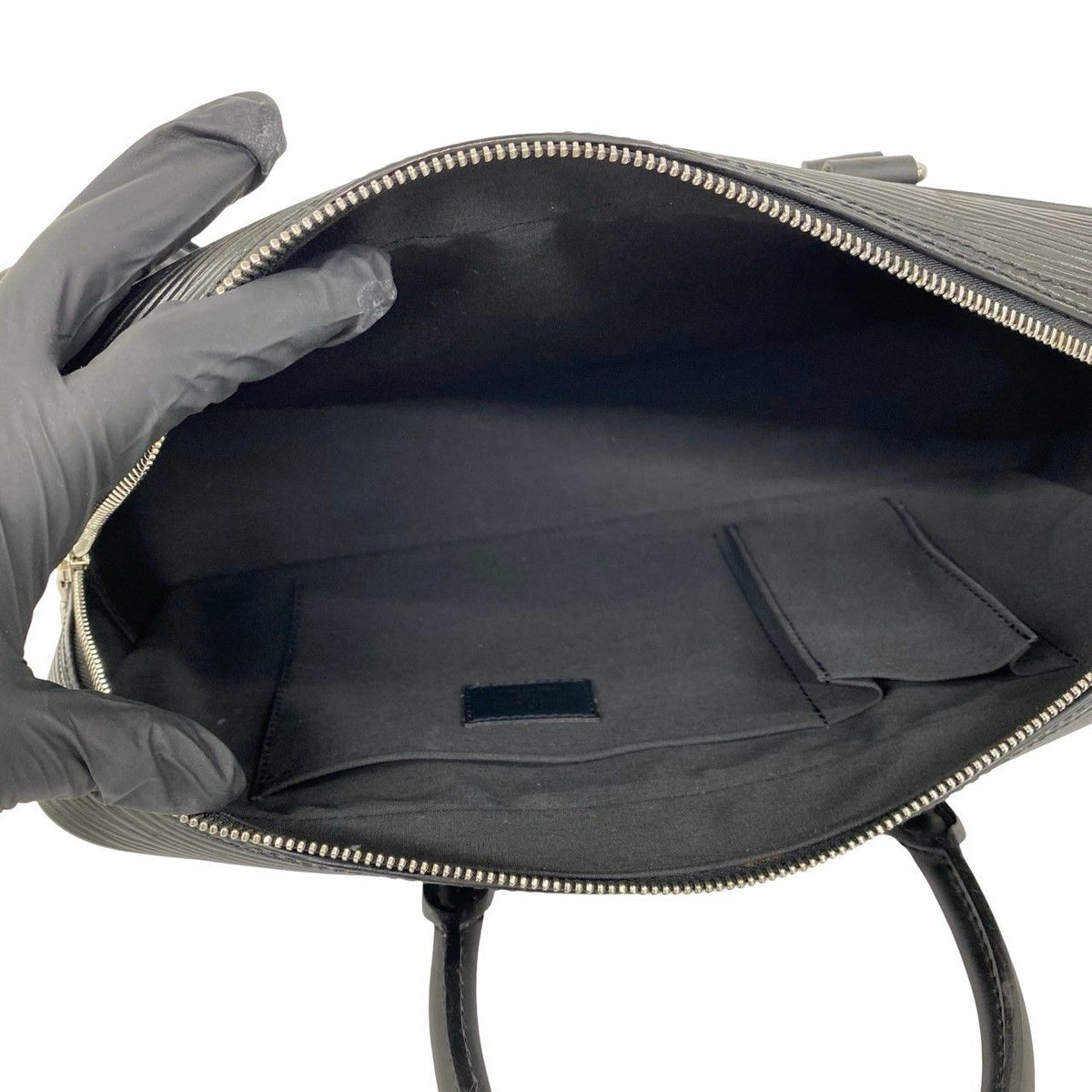Louis Vuitton Vivienne Long Epi Leather Handbag