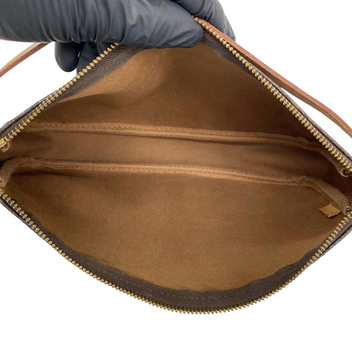 Louis Vuitton Pochette Accessoires Monogram Leather Handbag