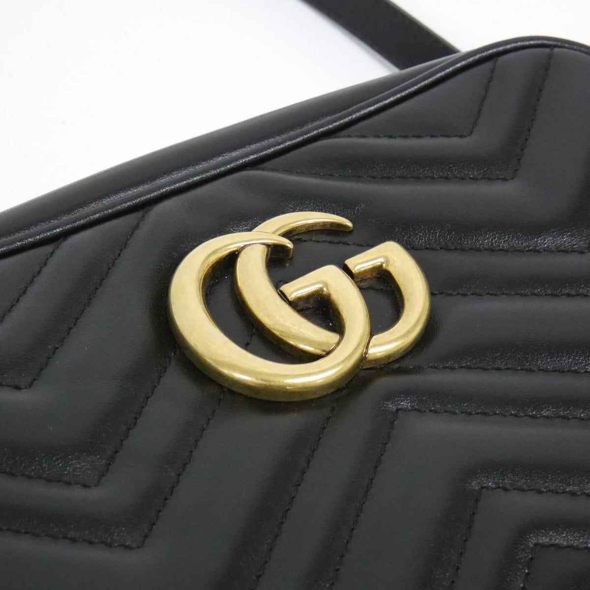 Gucci GG Marmont Quilted Chevron Leather Shoulder Bag