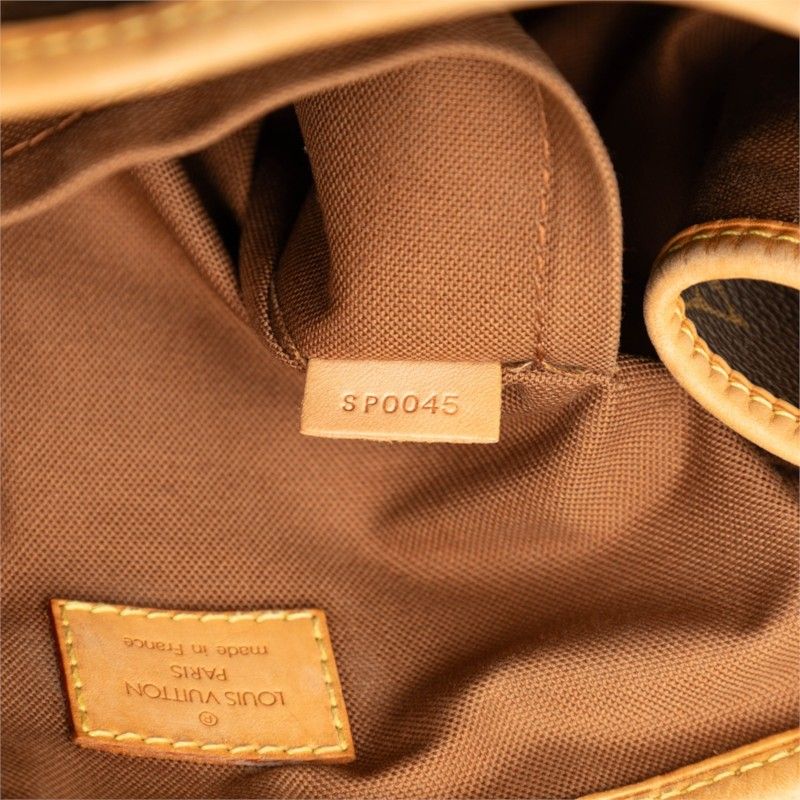 Louis Vuitton Batignolles Monogram Handbag