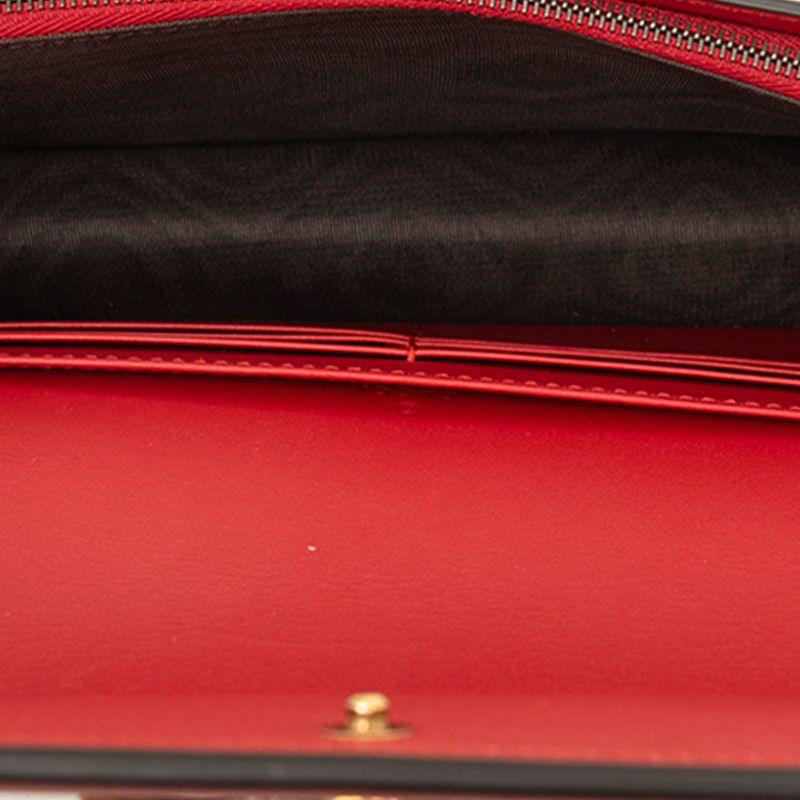 Gucci Queen Margaret Leather Chain Wallet