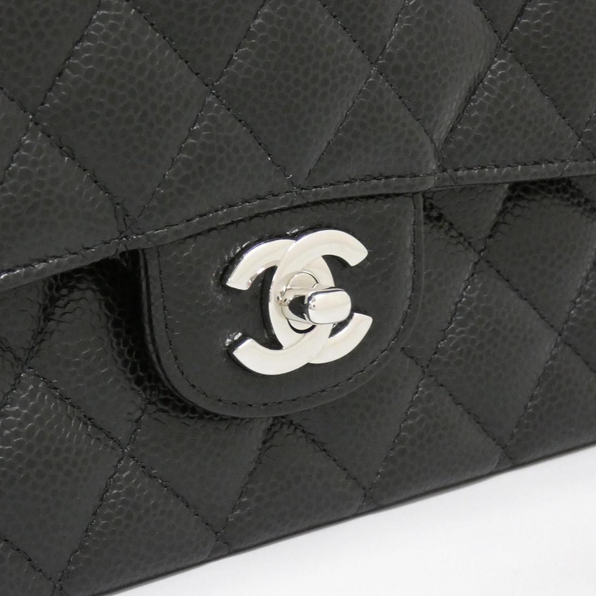 Chanel Classic Caviar Skin Shoulder Bag