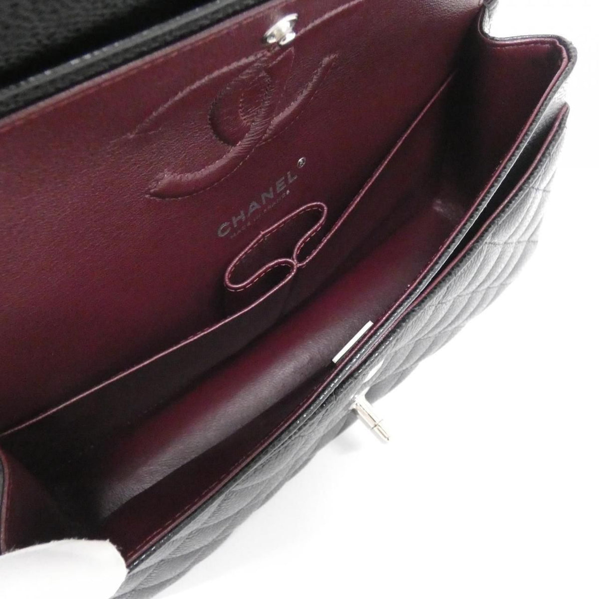 Chanel Classic Caviar Skin Shoulder Bag