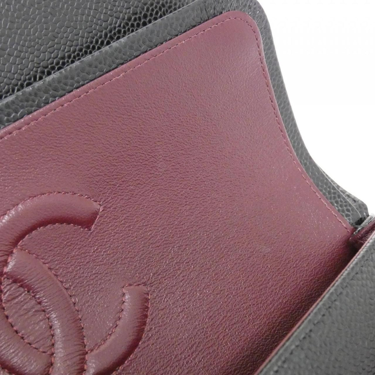 Chanel Classic Caviar Skin Shoulder Bag