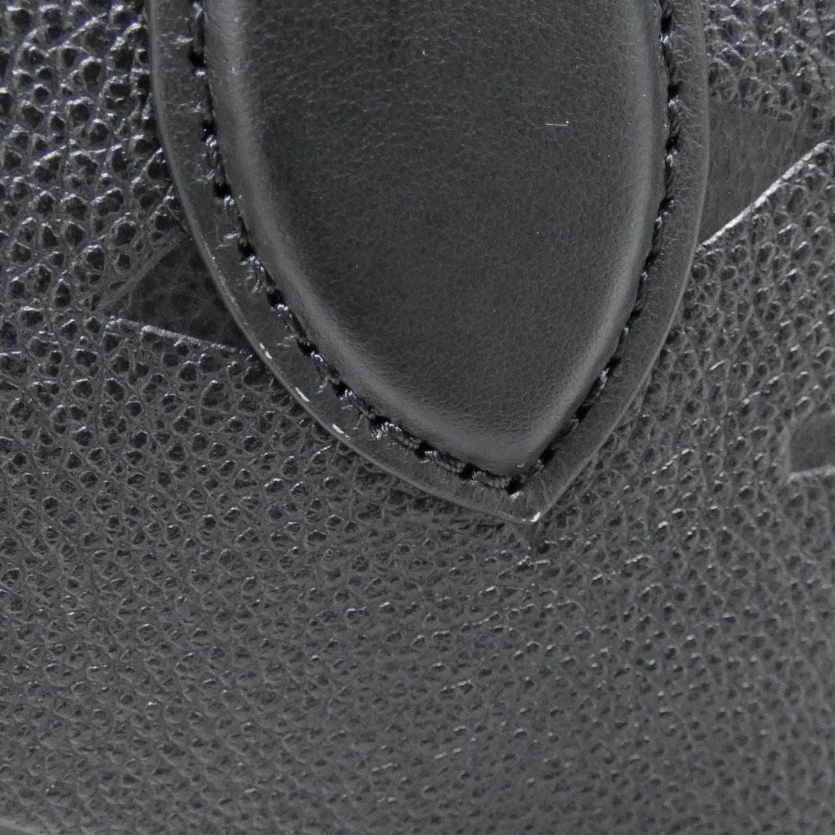 Louis Vuitton OnTheGo Monogram Empreinte Bag
