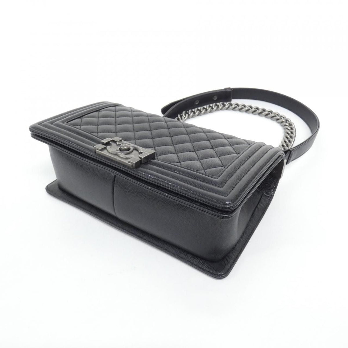 Chanel Boy Chanel Caviar Skin Shoulder Bag