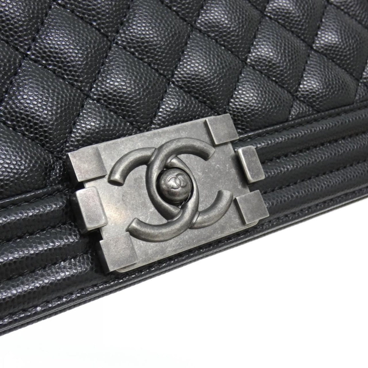 Chanel Boy Chanel Caviar Skin Shoulder Bag