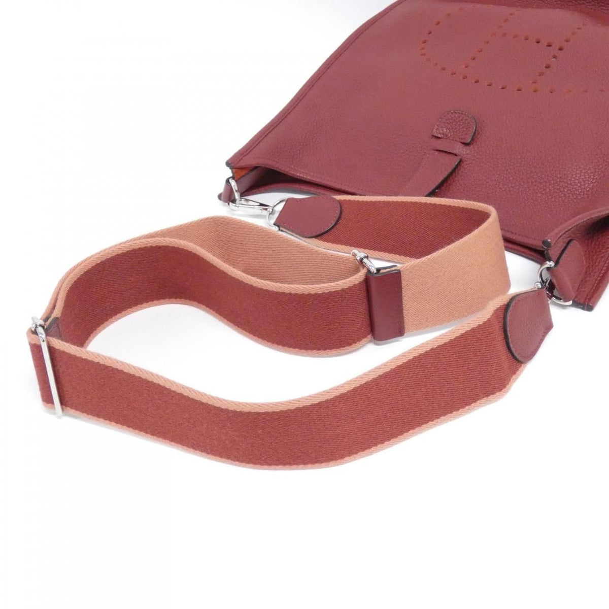 Hermes Evelyne3 GM Clemence Shoulder Bag