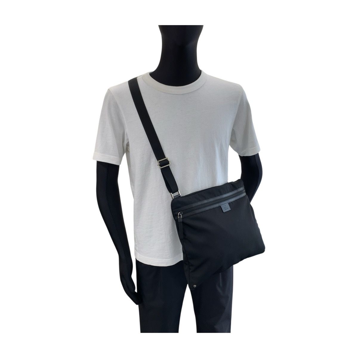 Gucci Canvas Shoulder Bag