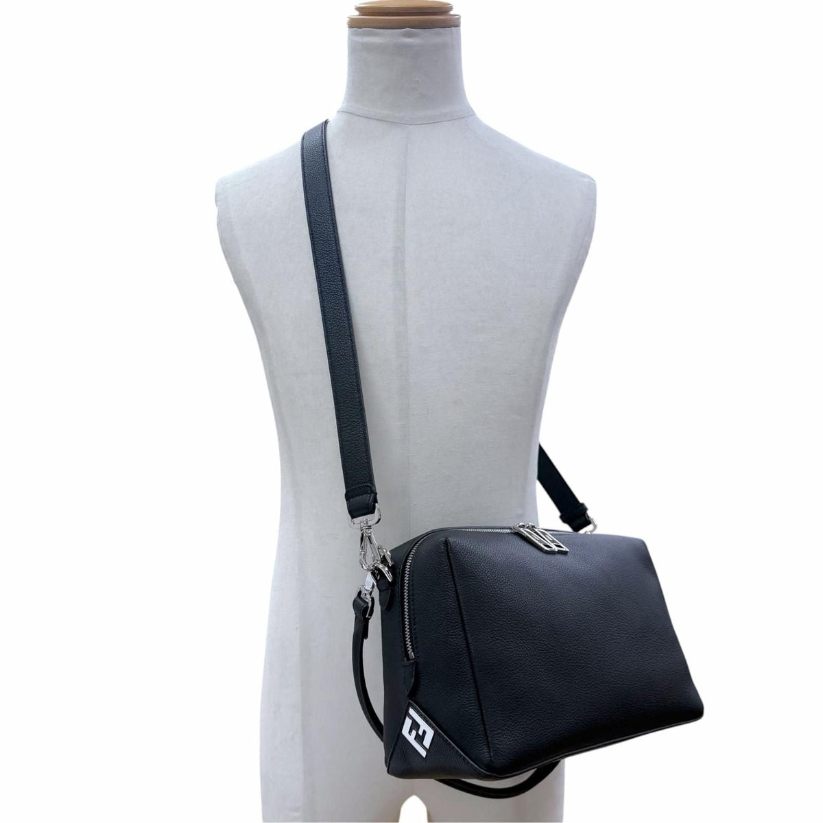 Fendi FF Metal Grain Calfskin 2way Shoulder Bag