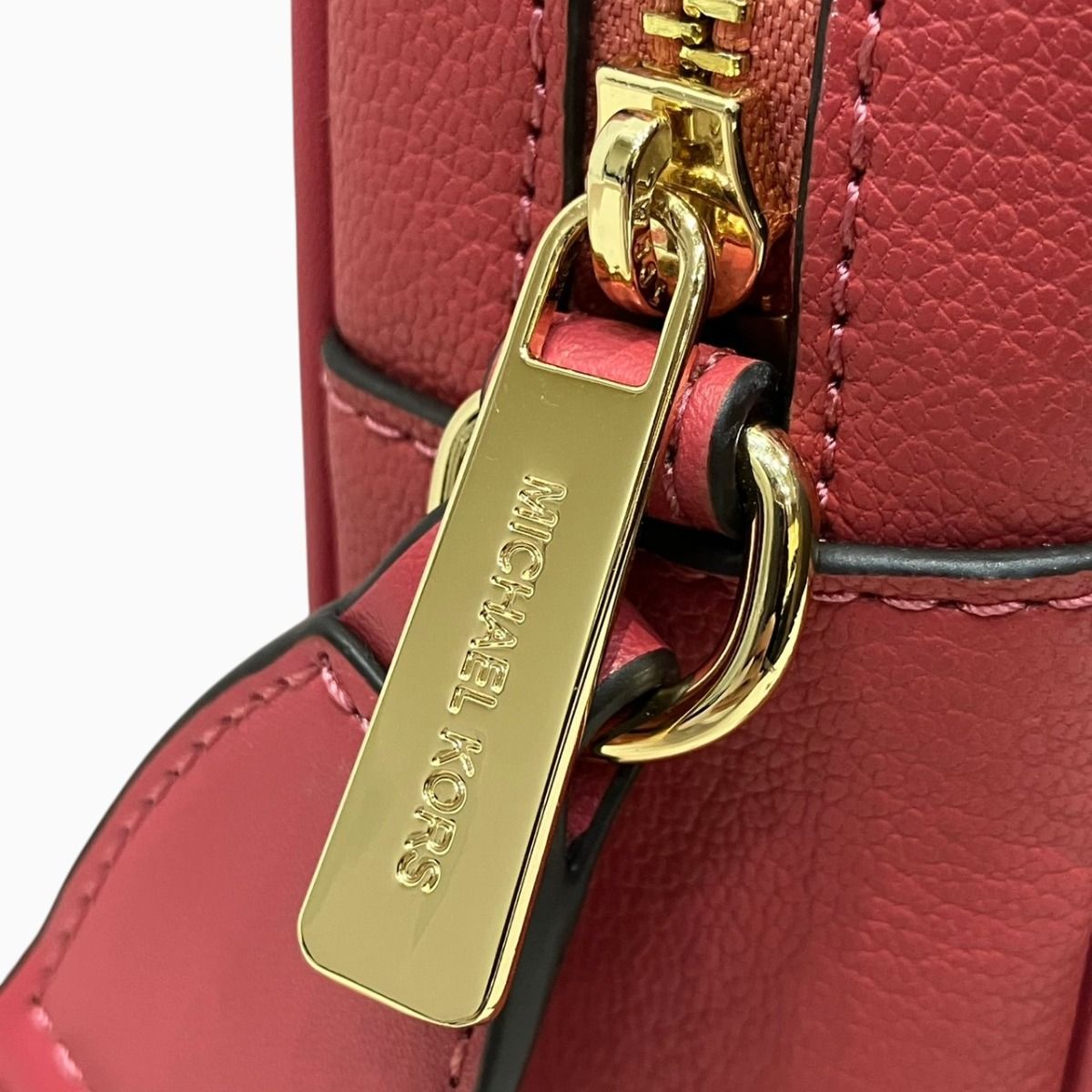 Michael Kors Jet Set Leather Shoulder Bag