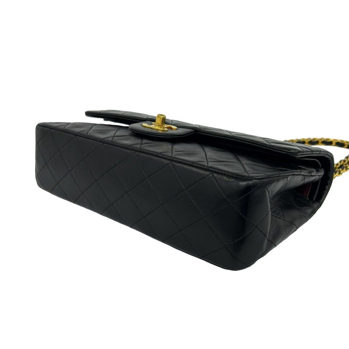 CHANEL Matelasse Lambskin Shoulder Bag