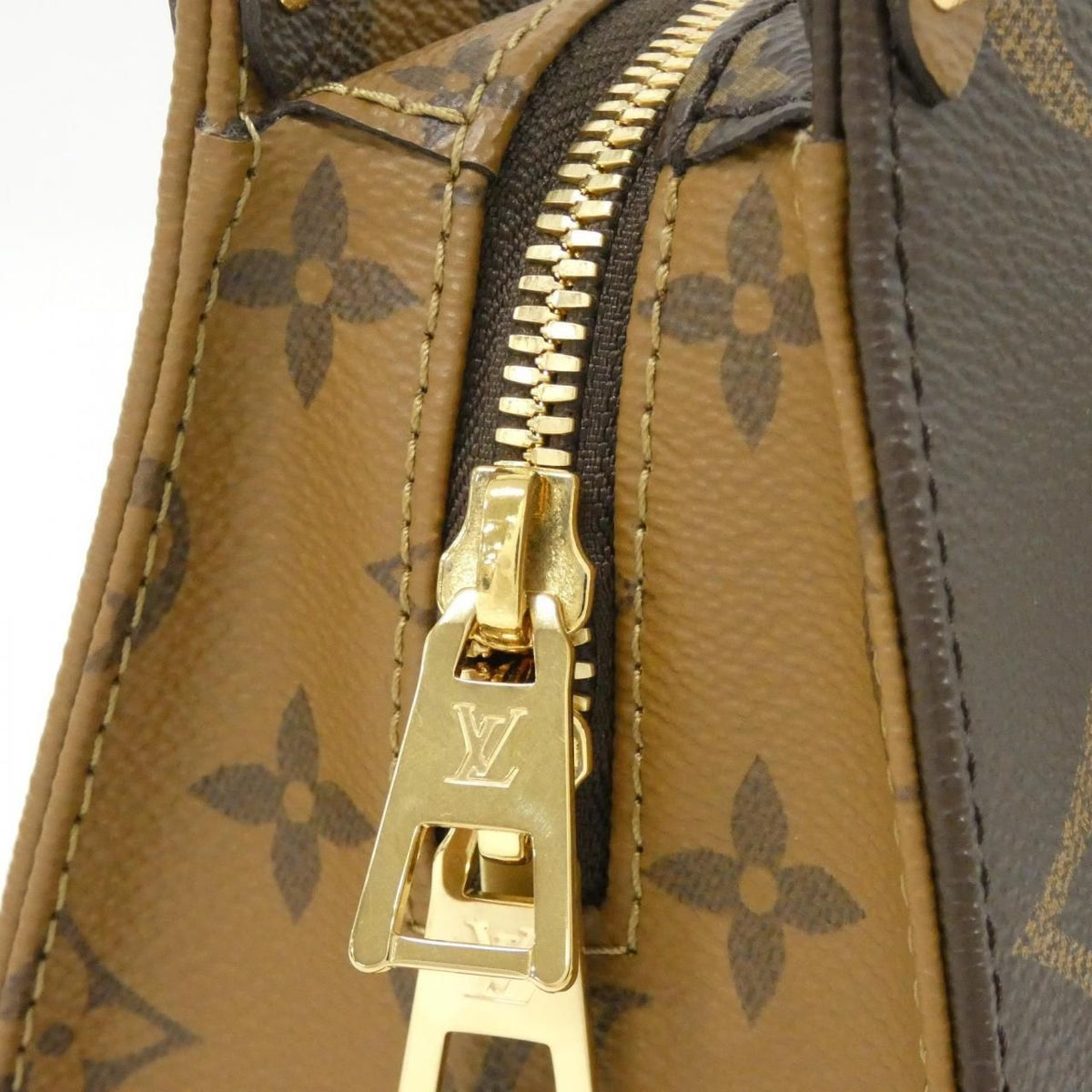 Louis Vuitton OnTheGo EW Monogram Giant Bag