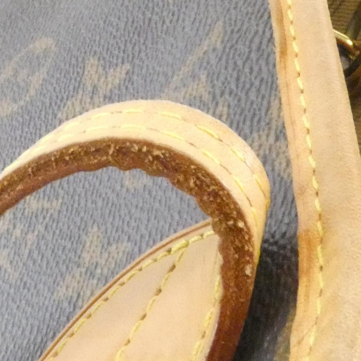 Louis Vuitton Neverfull Monogram Tote Bag