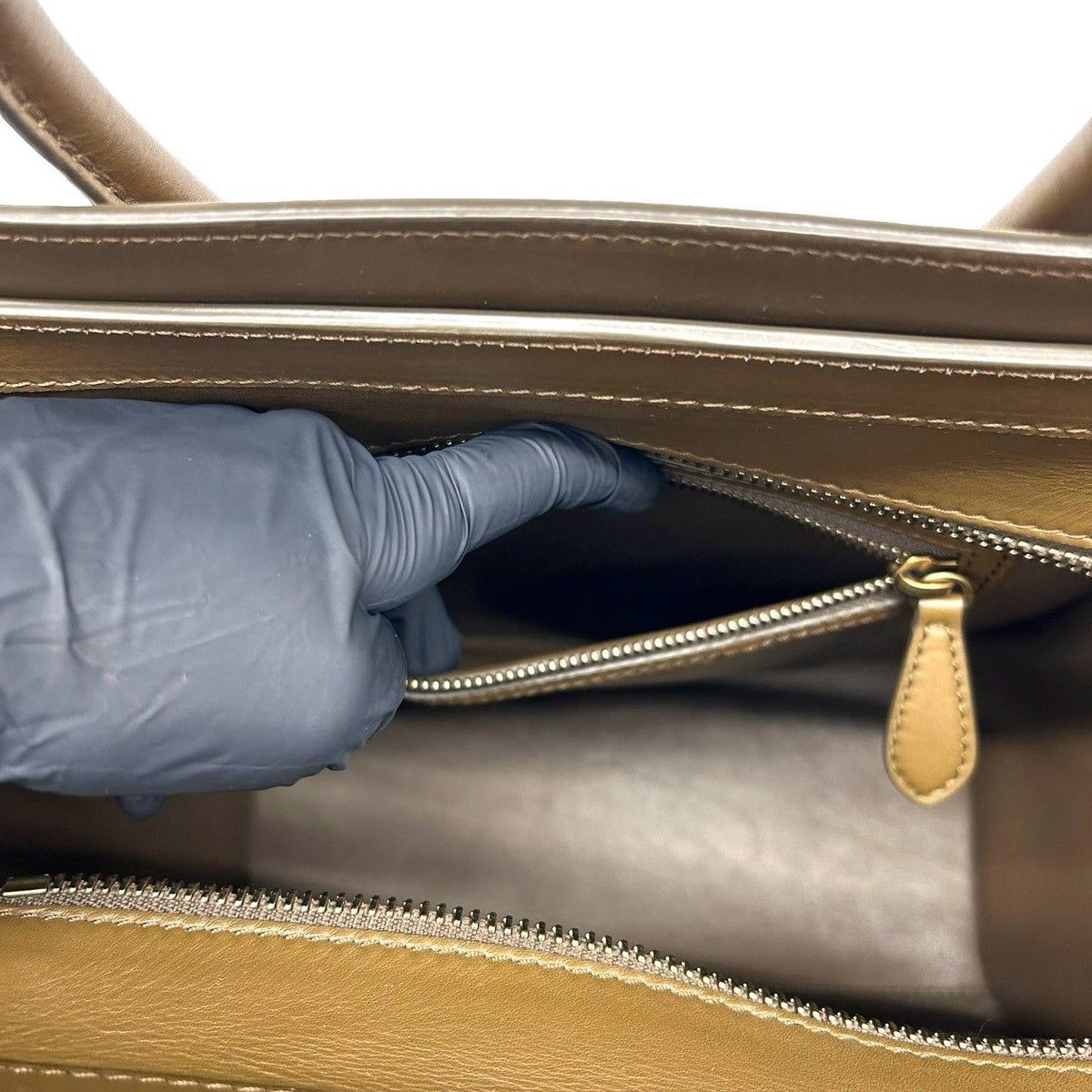 Celine Luggage Micro Leather Handbag