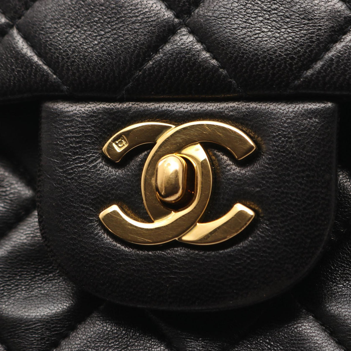 Preloved CHANEL Black Matelasse W flap Lambskin (sheep leather) 2101219427089