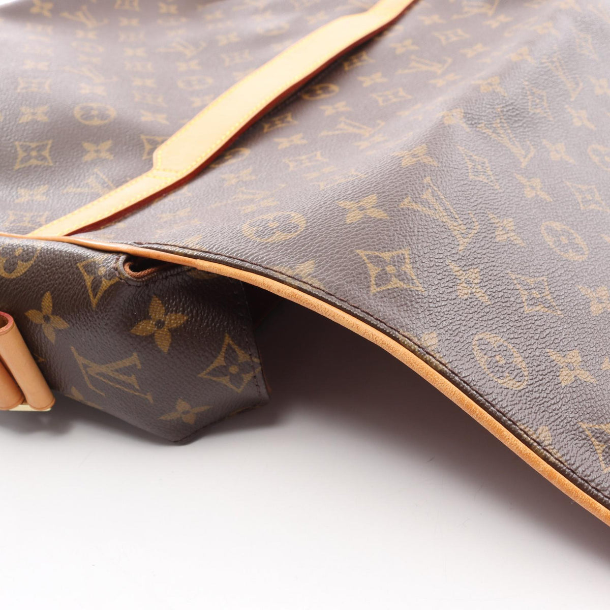 Preloved LOUIS VUITTON Valmy GM Brown Shoulder Bag M40526 2101219505459