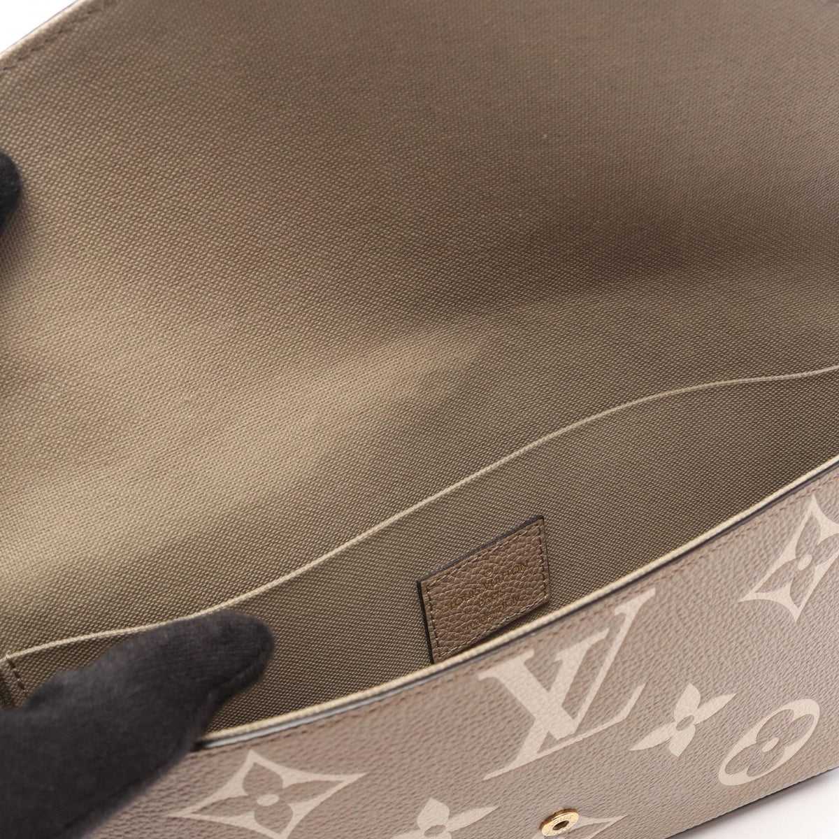 Preloved LOUIS VUITTON Pochette Felicie Monogram Empreinte Tourterelle Crème Beige Shoulder Bag M69977 2104102553674