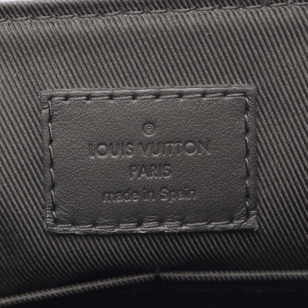 Preloved LOUIS VUITTON takeoff messenger Black Shoulder Bag M57080 2101220288945