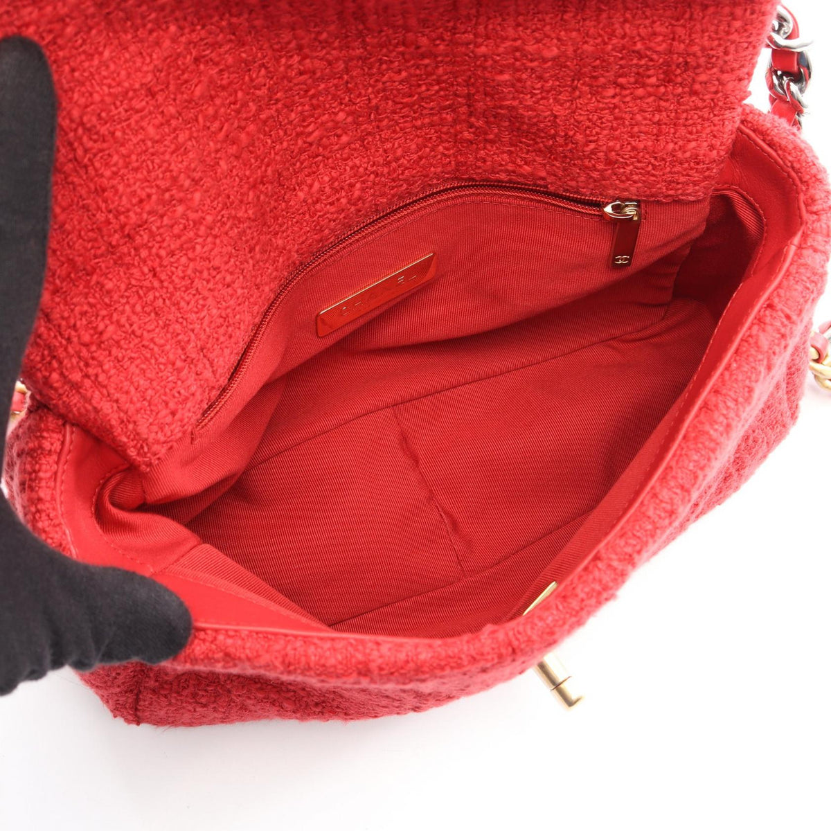 Preloved CHANEL Red 19 dix-neuf 19 Matelasse Combination Metal Fittings 2WAY Other×Fabric AS1160 2101220264116