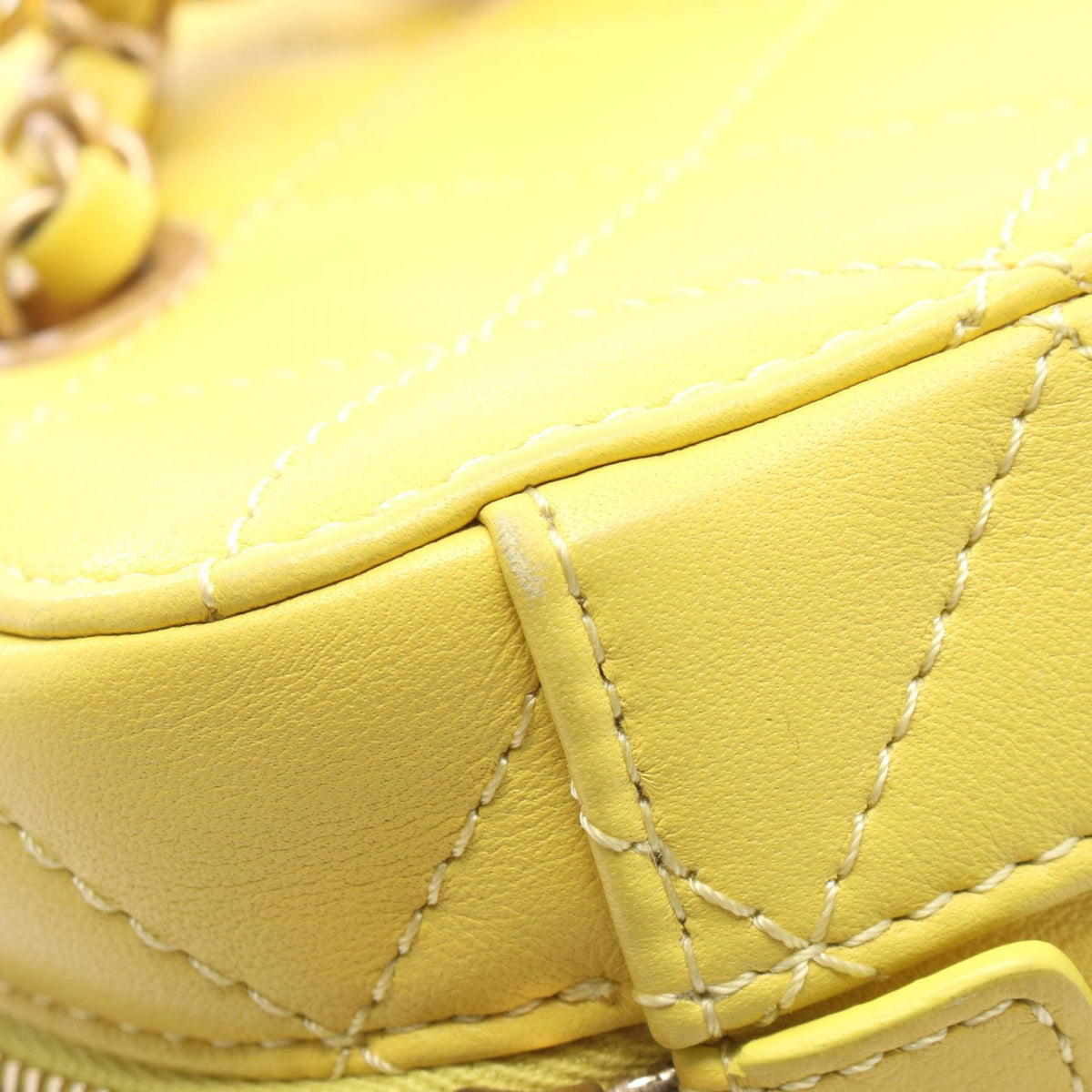 Preloved CHANEL Yellow Matelasse Vanity 2WAY Lambskin (sheep leather) 2101219785325