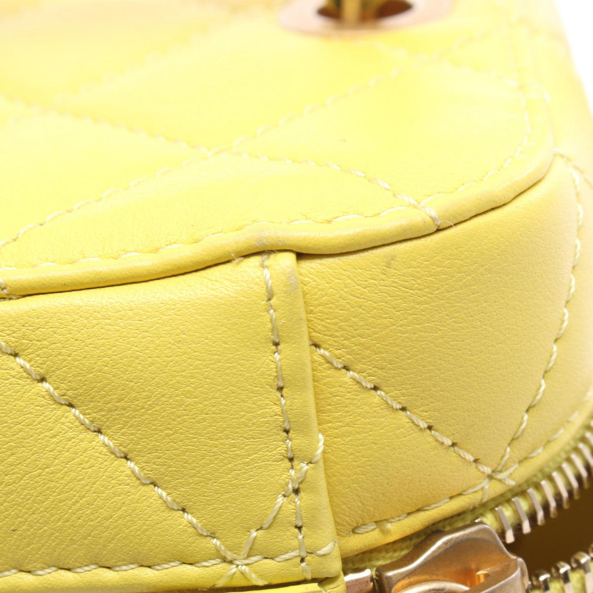 Preloved CHANEL Yellow Matelasse Vanity 2WAY Lambskin (sheep leather) 2101219785325