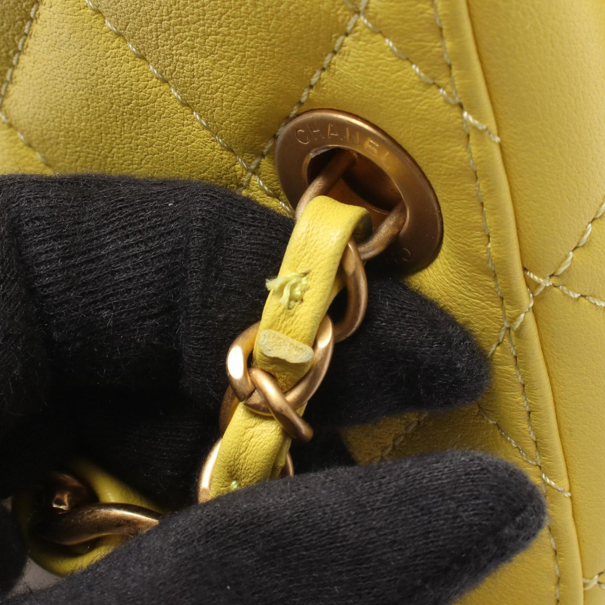 Preloved CHANEL Yellow Matelasse Vanity 2WAY Lambskin (sheep leather) 2101219785325