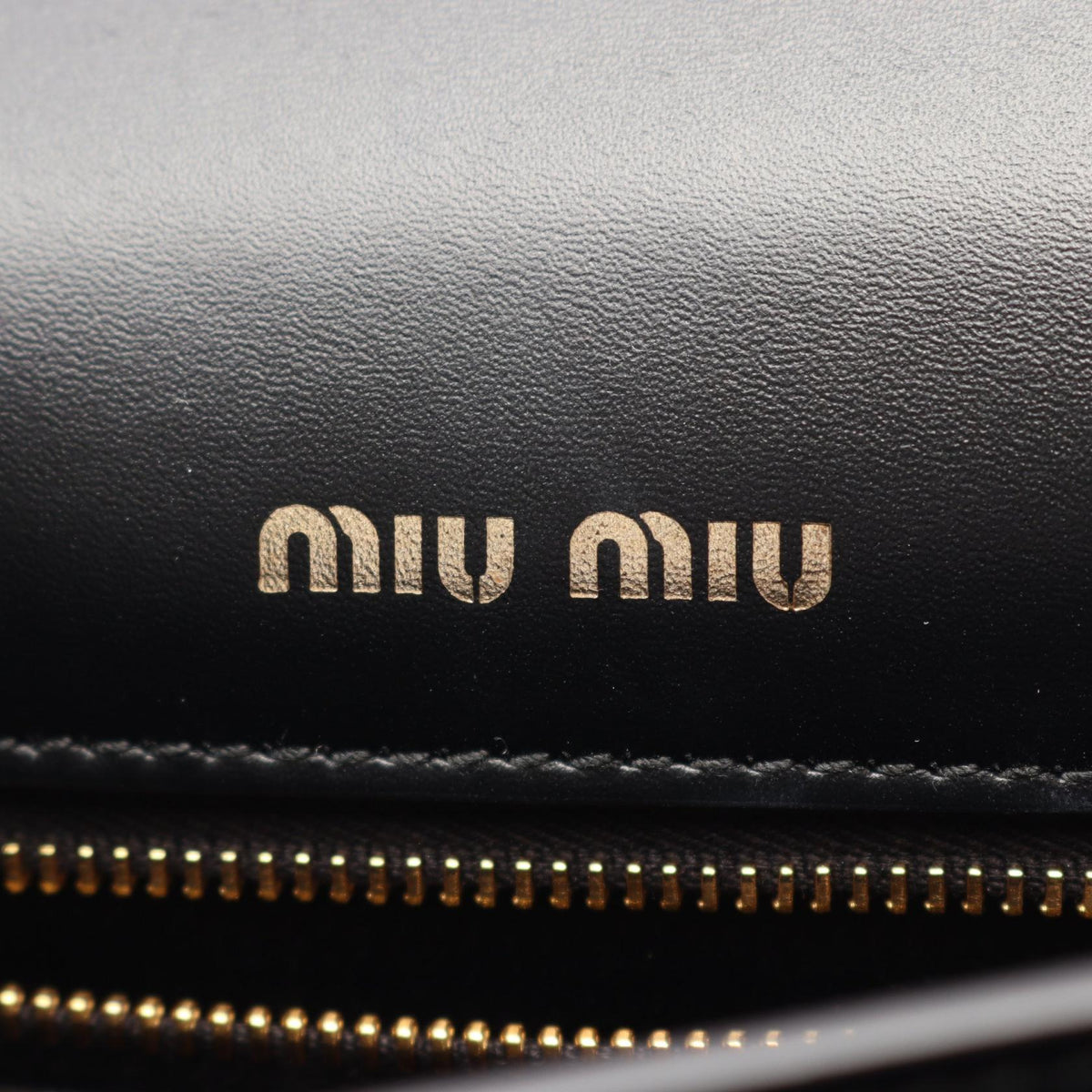 Preloved Miu Miu Shoulder Bag Black leather 5BD129 2104102457781