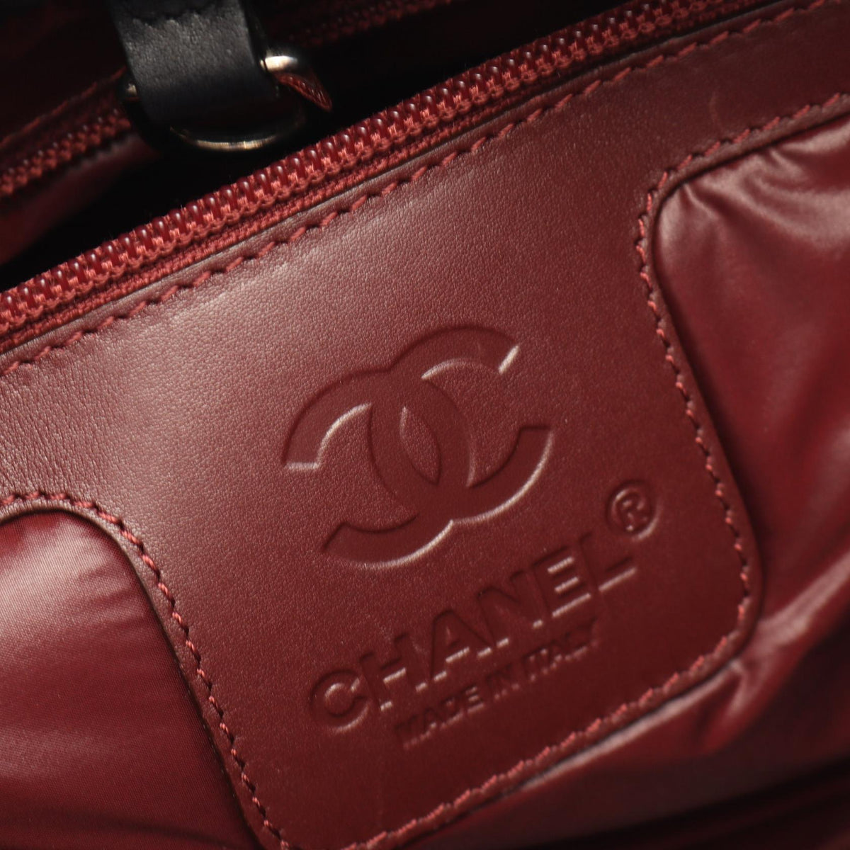 Preloved CHANEL Black/Bordeaux Coco Cocoon Small Reversible Nylon×leather A48610 2101219741383