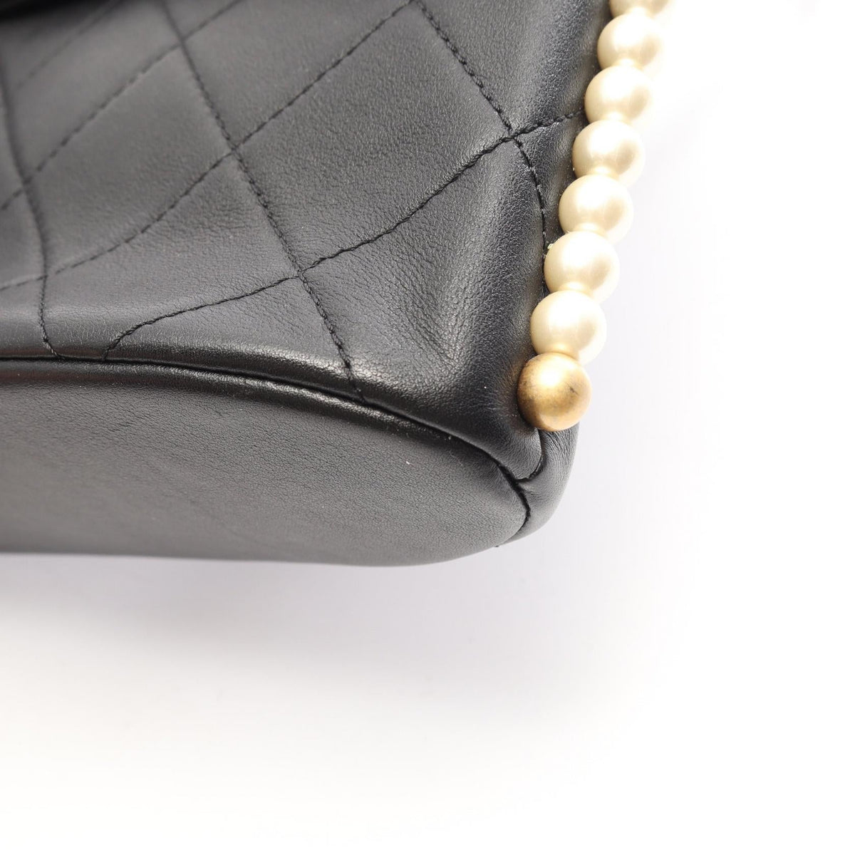 Preloved CHANEL Black Matelasse Artificial pearl Shoulder Bag Lambskin (sheep leather) AS2503 2107400263245