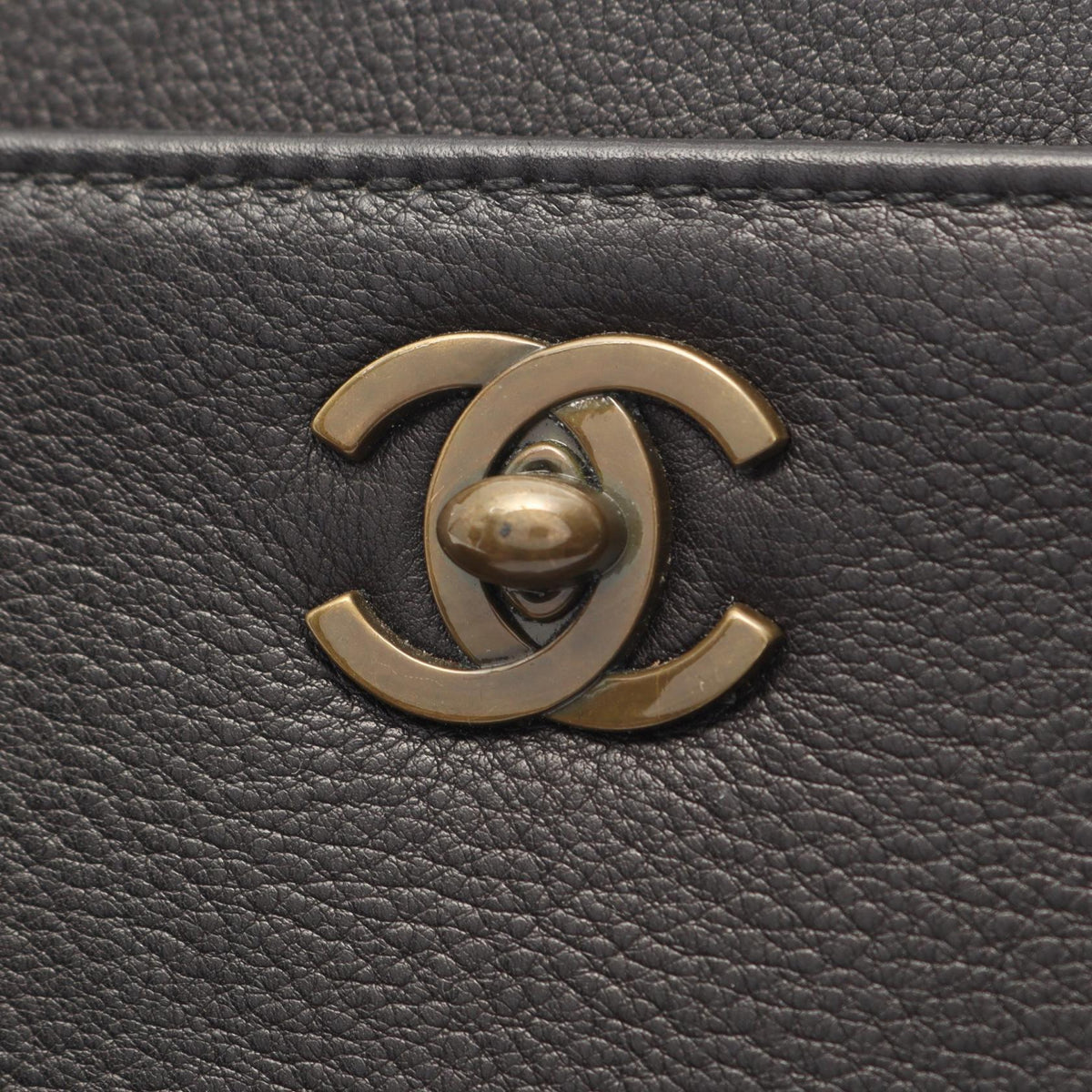 Preloved CHANEL Black COCO Mark Antique Gold Hardware leather 2101220285180