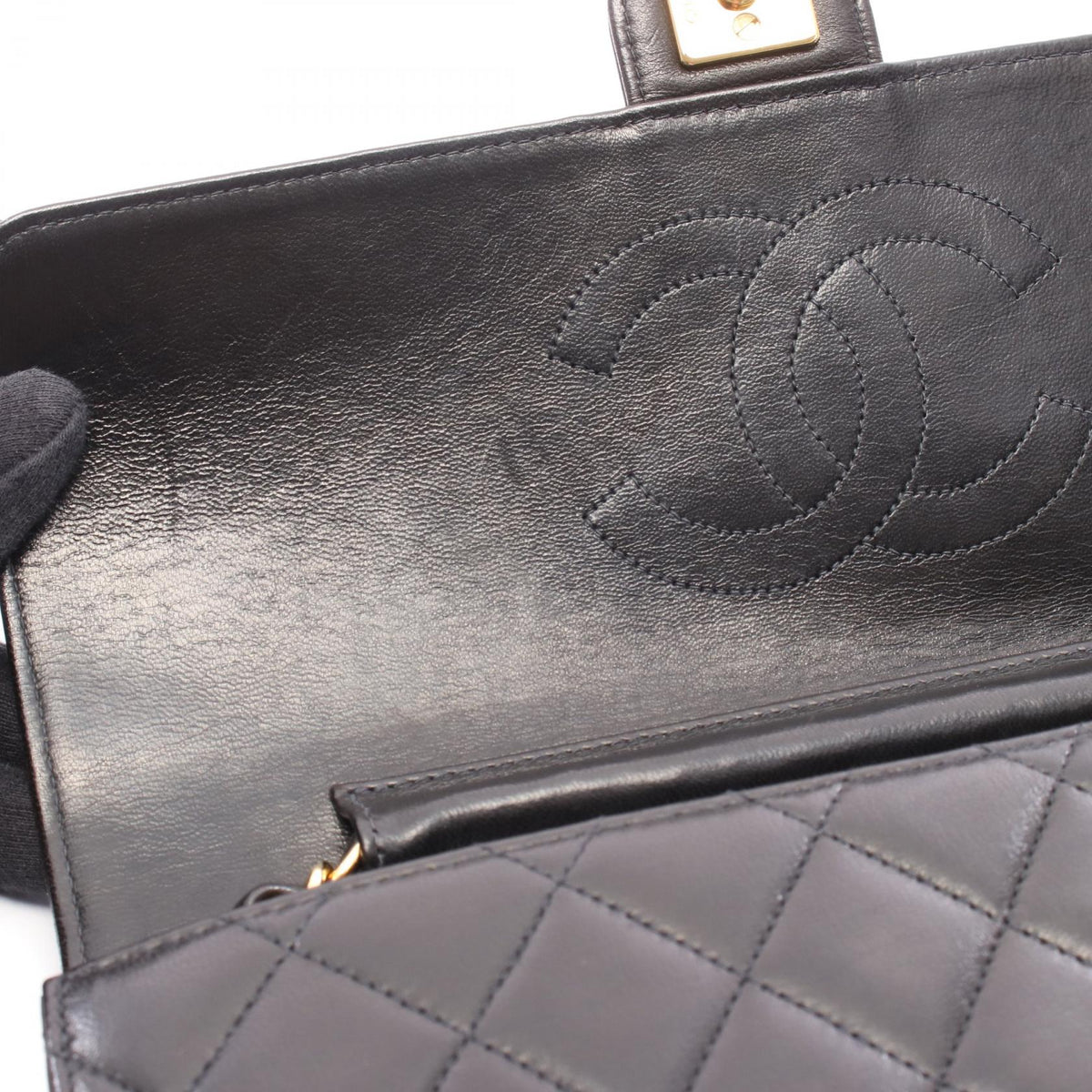 Preloved CHANEL Black Matelasse Lambskin (sheep leather) 2101220286088
