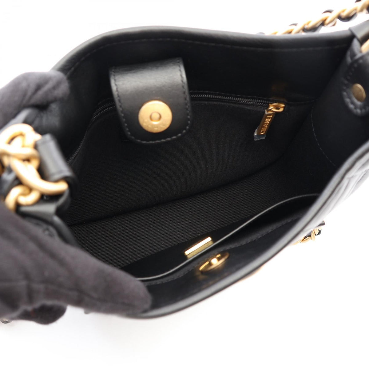 Preloved CHANEL Black Matelasse Hobo 2WAY Lambskin (sheep leather) AS4532 2121400022749