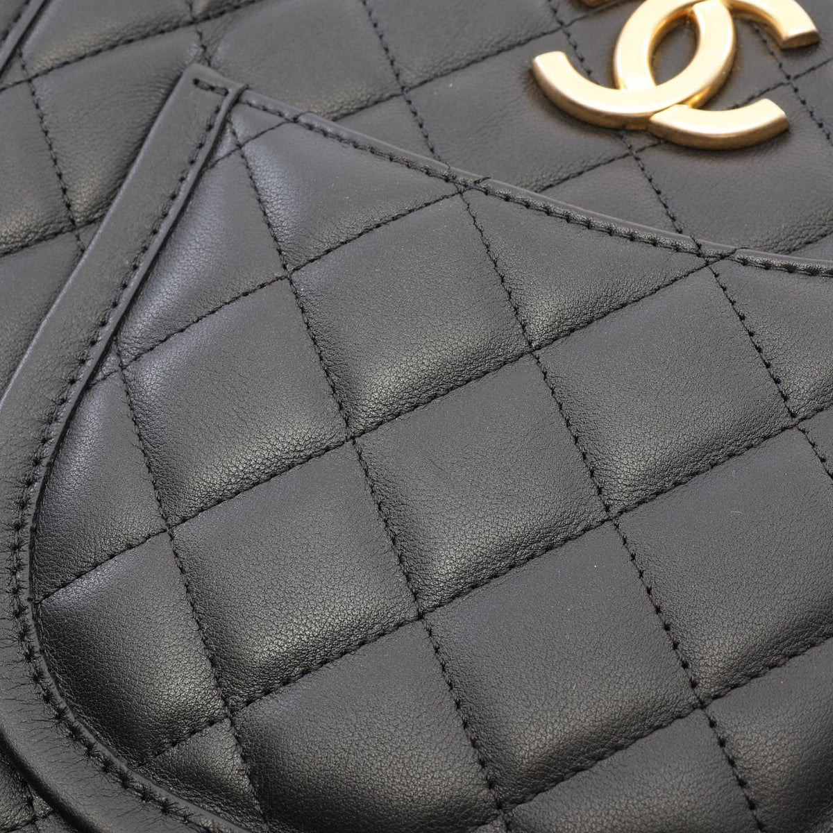 Preloved CHANEL Black Matelasse Hobo 2WAY Lambskin (sheep leather) AS4532 2121400022749