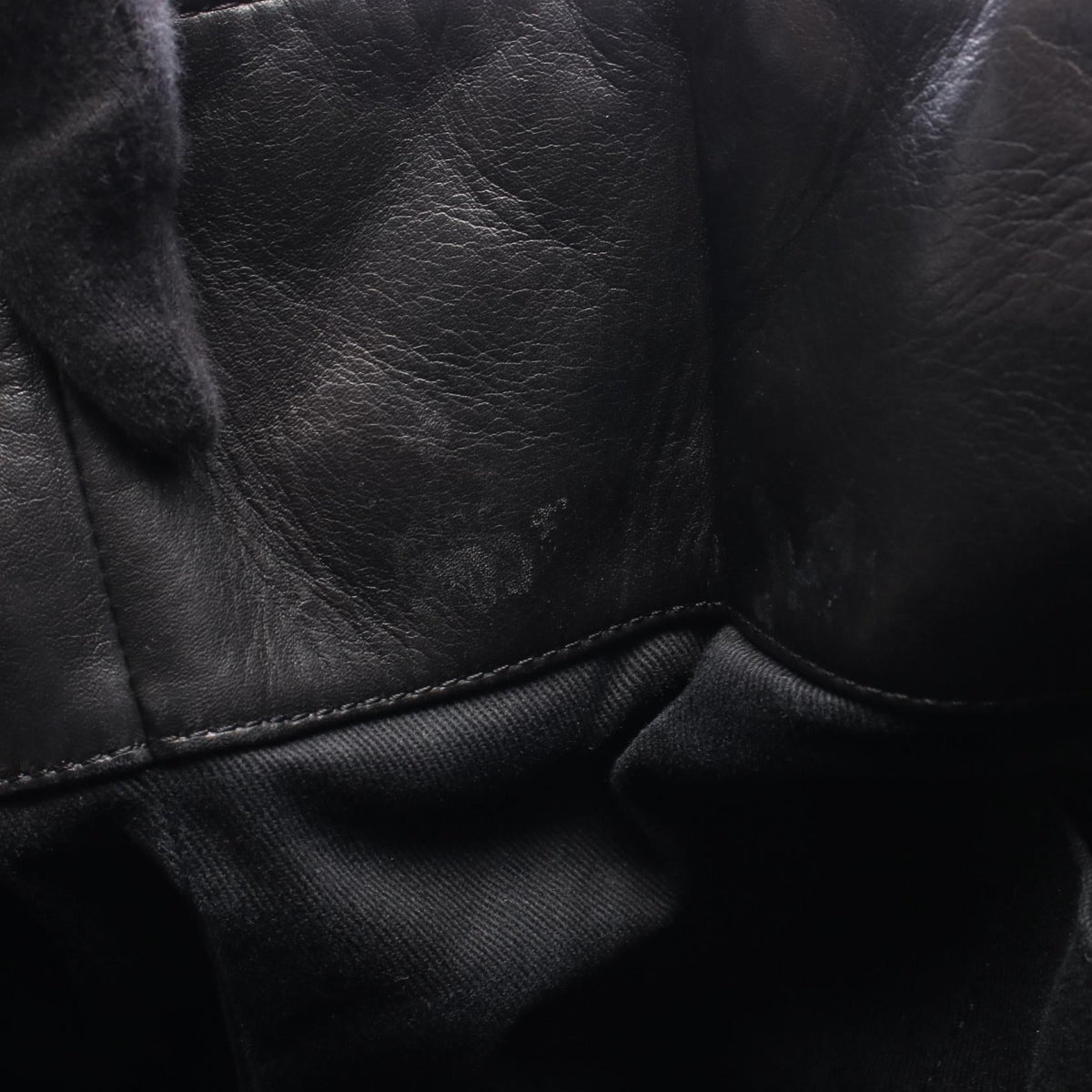 Preloved CHANEL Black Matelasse Lambskin (sheep leather) 2121400022541