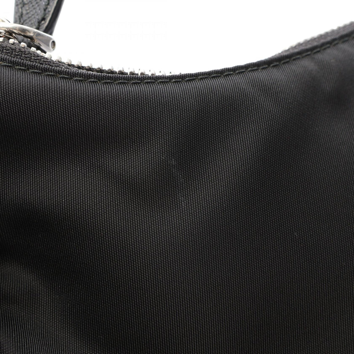 Preloved PRADA Re-Edition 2005 2WAY Shoulder Bag Black Nylon×Saffiano leather 2106800649949