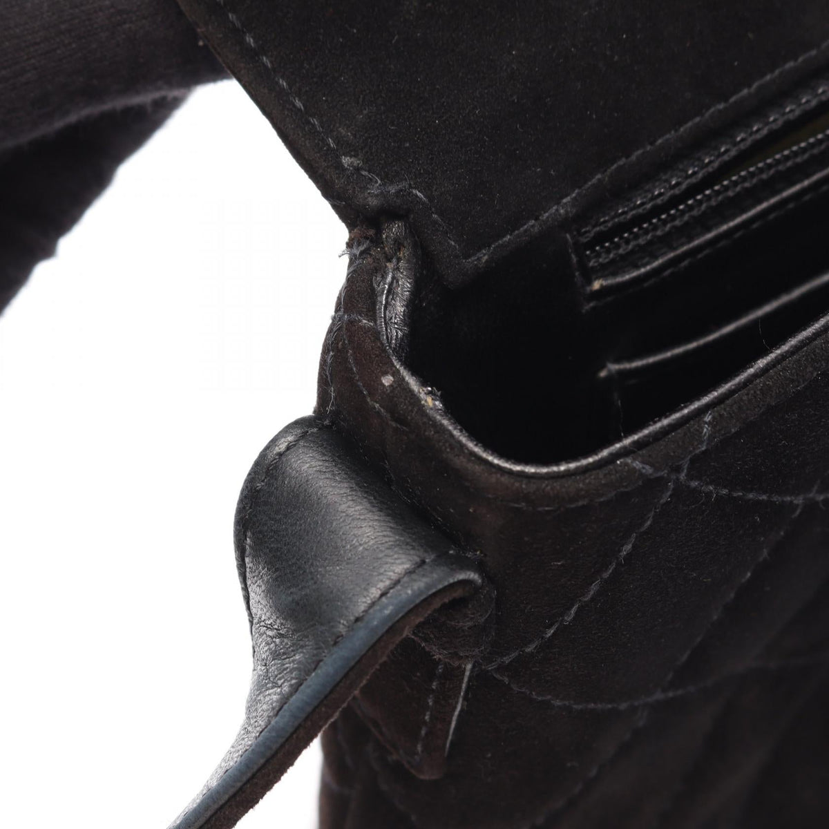 Preloved CHANEL Black Matelasse Suede 2101220223533