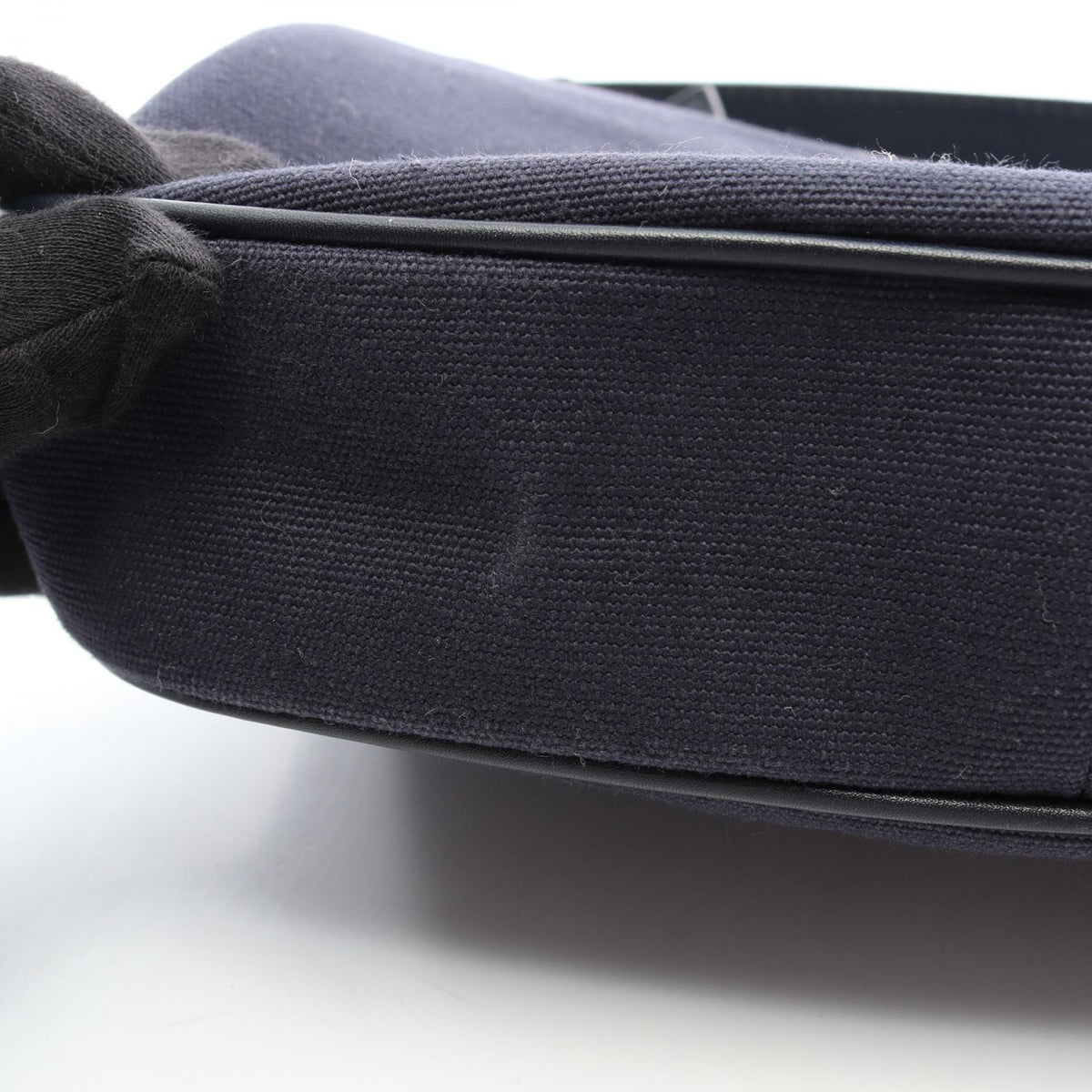 Preloved GUCCI Handbag Navy canvas×leather 263757 2101220288457